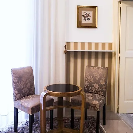 Bed & Breakfast Tenente Schiavone *